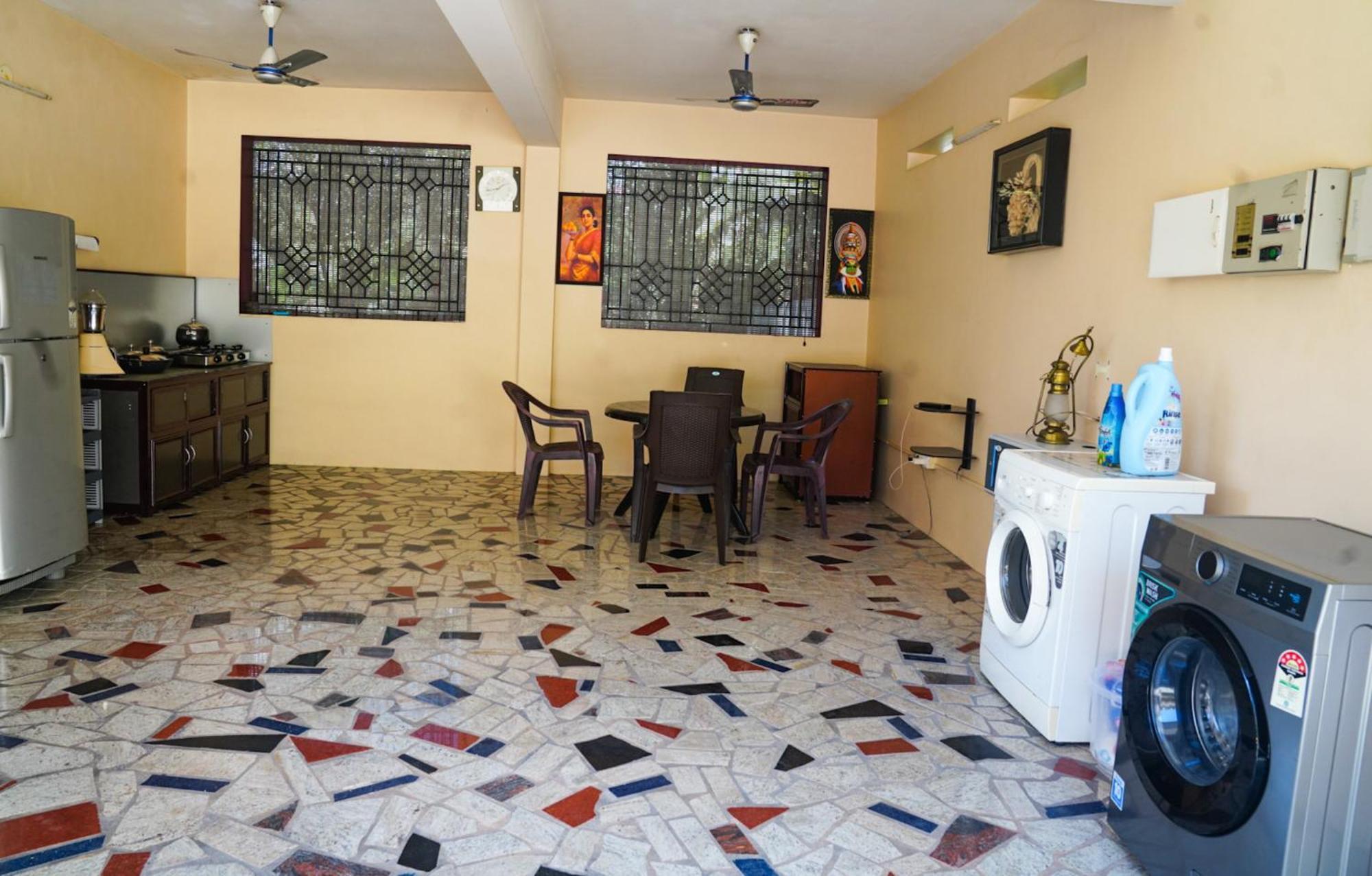 Parvathy Serenity In Varkala Attingal Exterior photo